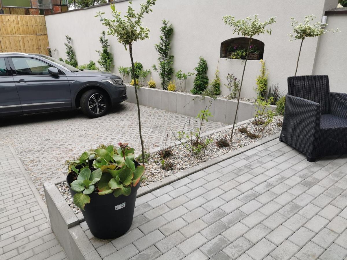 Kamienica Apartment Uniejow Luaran gambar